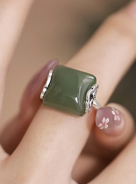 925银和田玉方形祥云纹戒指女小众设计国风新中式可调节指环饰品