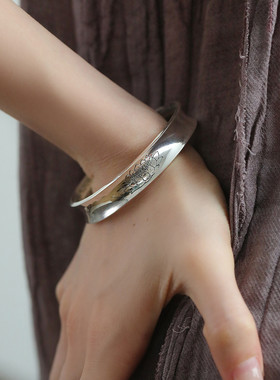 足银999光面莲花开口手镯女小众设计感百搭精致实心镯子手环饰品