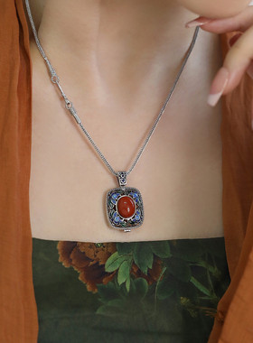 925银南红玛瑙莲花吊坠新中式