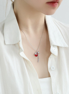 925银红色福袋流苏钱币吊坠项链女简约小清新百搭锁骨链饰品饰品