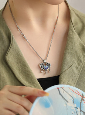 足银珐琅长命锁项链女复古轻奢高级感锁骨链子时尚百搭民族风饰品