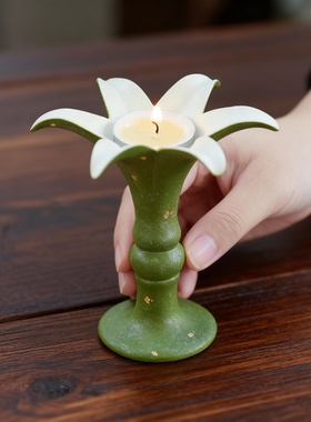 陶瓷莲花烛台复古绿色家居摆件
