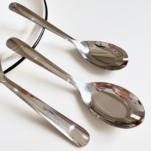 304 stainless steel spoon soup spoon commercial tableware spoon flat bottom spoon children's meal spoon spoon dessert spoon small spoon