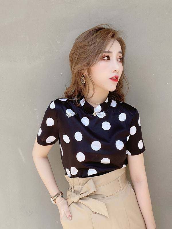 阿玛施旗舰店官网正品2020夏季t恤 范芙熙T恤