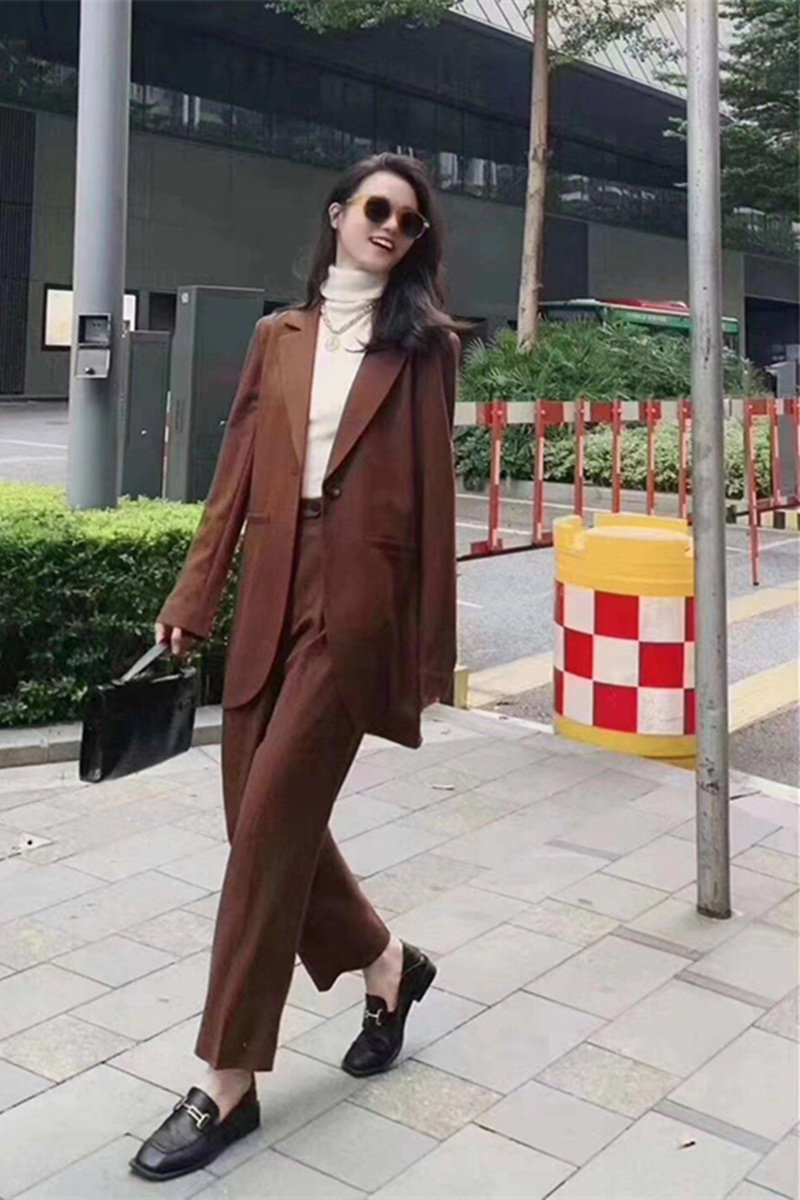 阿玛施旗舰店官网正品2020秋季新款 范芙熙短外套