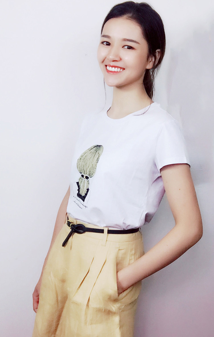 阿玛施2020新款女孩印花圆领t恤衫 范芙熙T恤