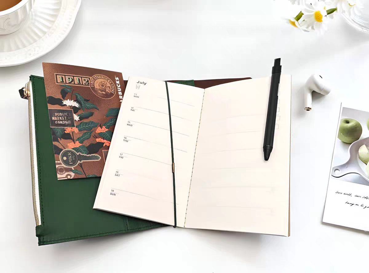 星巴克曙序笔记本高颜值耐磨封面便携日常记录皮革粉绿棕撞色送礼,淘宝优惠券,粉丝福利购,淘宝优惠卷