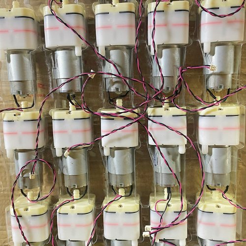 包邮全新395方泵DC5-12V大气量静音水族鱼缸增氧微型泵真空氧气泵 - 图0