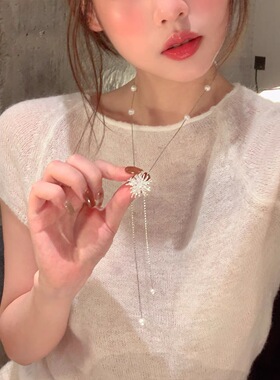 珍珠项链女银色毛衣链高级感小众设计流苏吊坠颈链