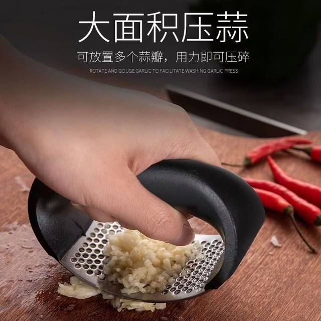 Stainless steel garlic press ring pounding garlic paste crusher