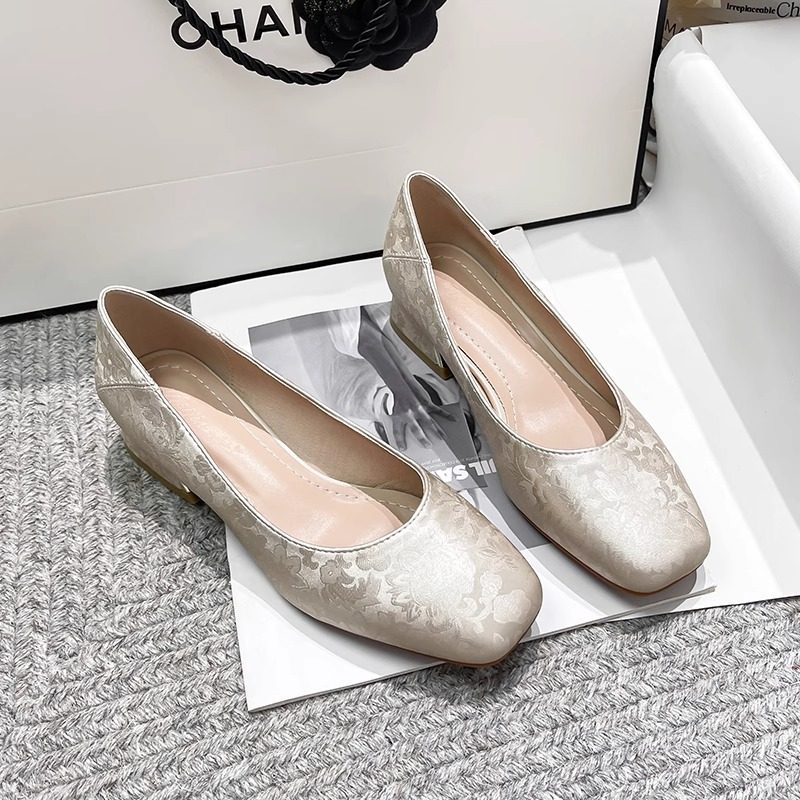 新中式国风复古单鞋女伴娘中跟方头法式旗袍鞋气质粗跟豆豆鞋,淘宝优惠券,粉丝福利购,淘宝优惠卷