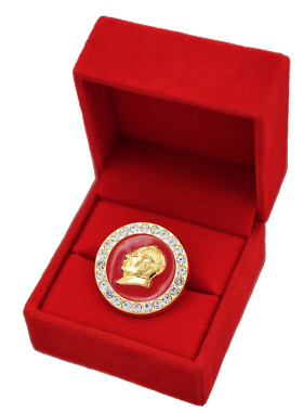 红昇黄铜胸前佩戴中式