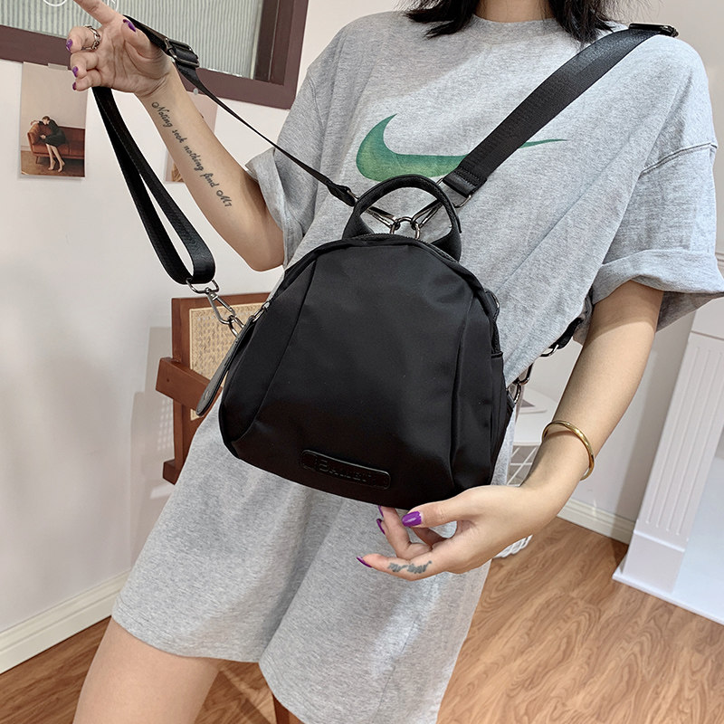 八妹小众设计2021春夏新款潮斜挎包 八妹箱包女士包袋