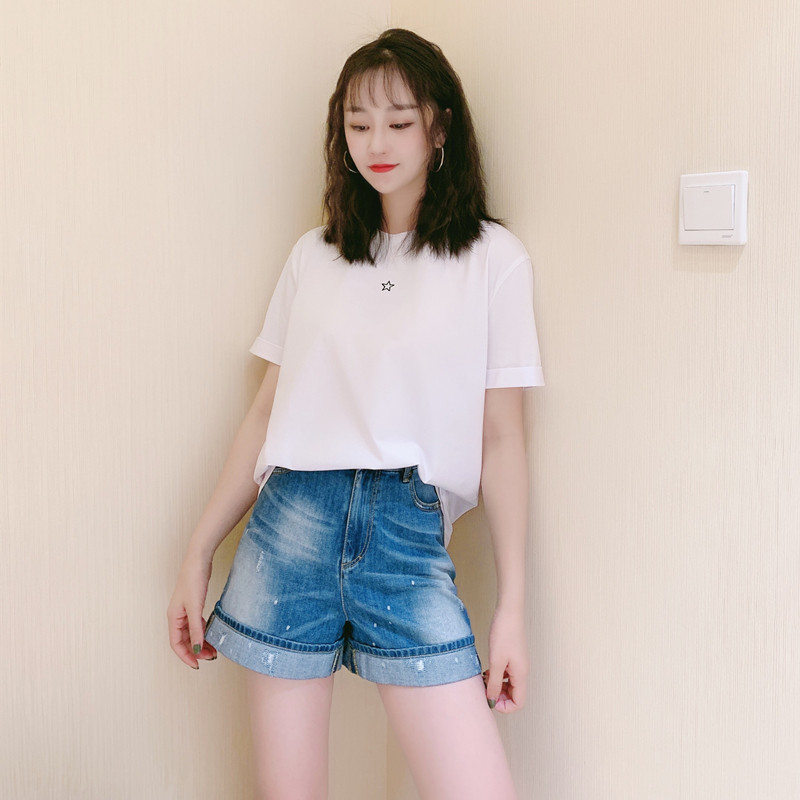 阿玛施旗舰店官网2020冬季新款t恤 蝶目T恤