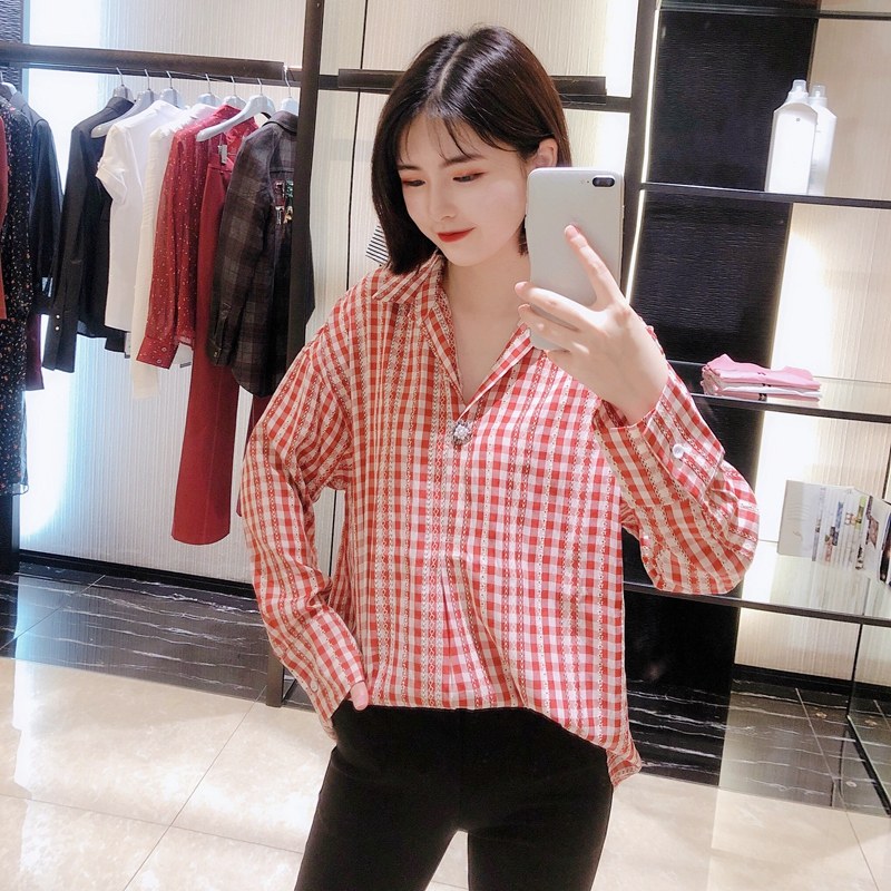 阿玛施旗舰店官网2020春新款ol衬衫 蝶目衬衫