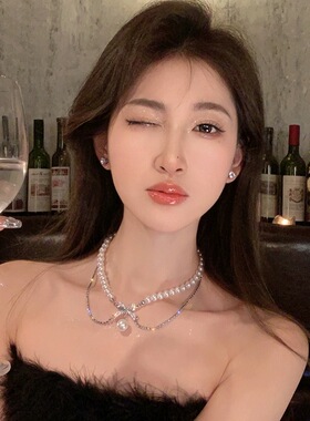 蝴蝶结珍珠项链配裙子2024新款