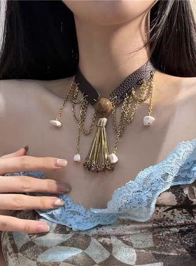 气质重工朋克颈链小众设计复古做旧金属流苏皮质choker项圈项链