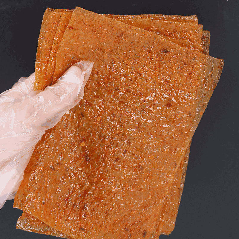 老式大辣片8090后儿时怀旧网红手撕豆皮麻辣辣条休闲小零食大礼包