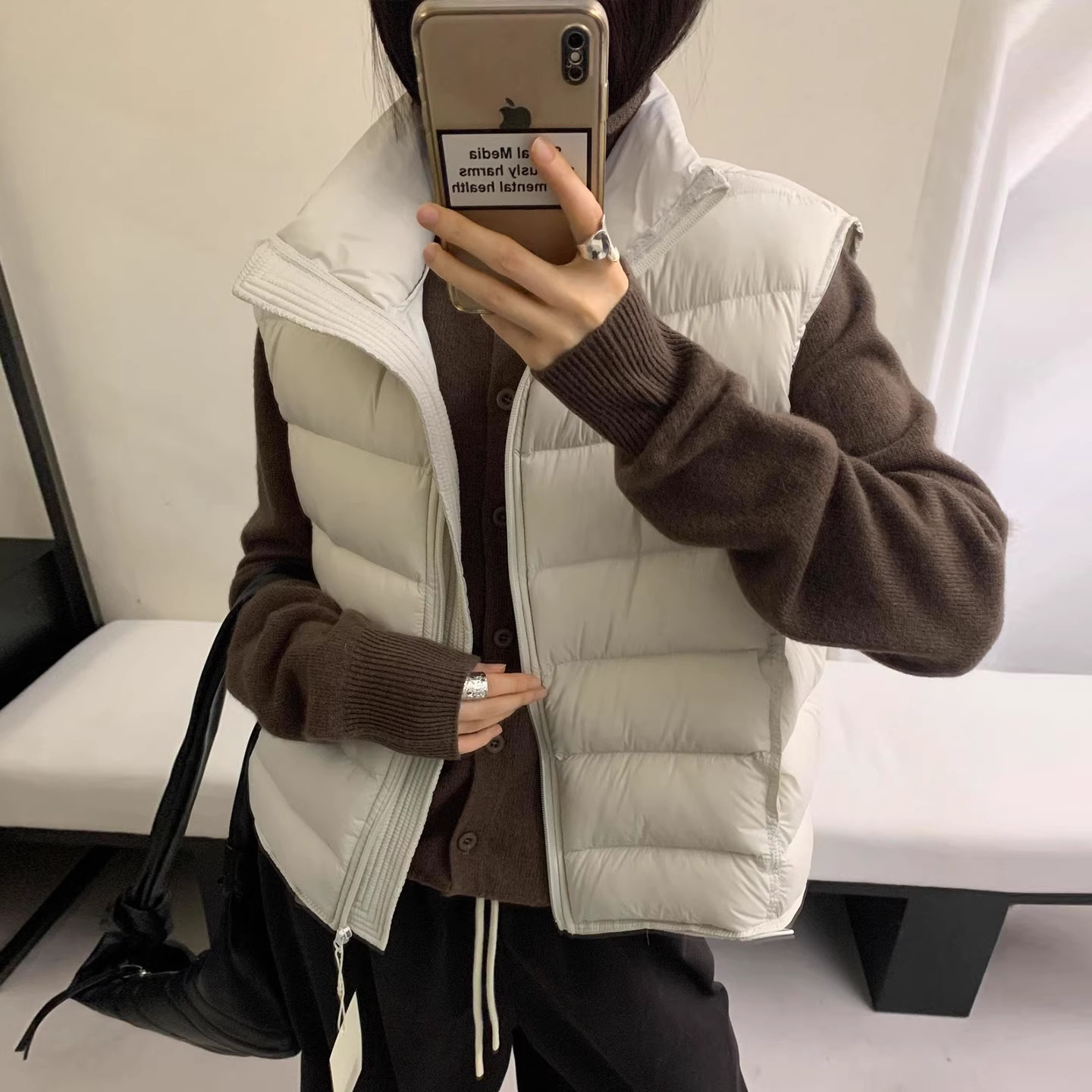 轻薄排骨羽绒马甲女款外穿2025秋冬新款小个子白鸭绒宽松保暖外套,淘宝优惠券,粉丝福利购,淘宝优惠卷
