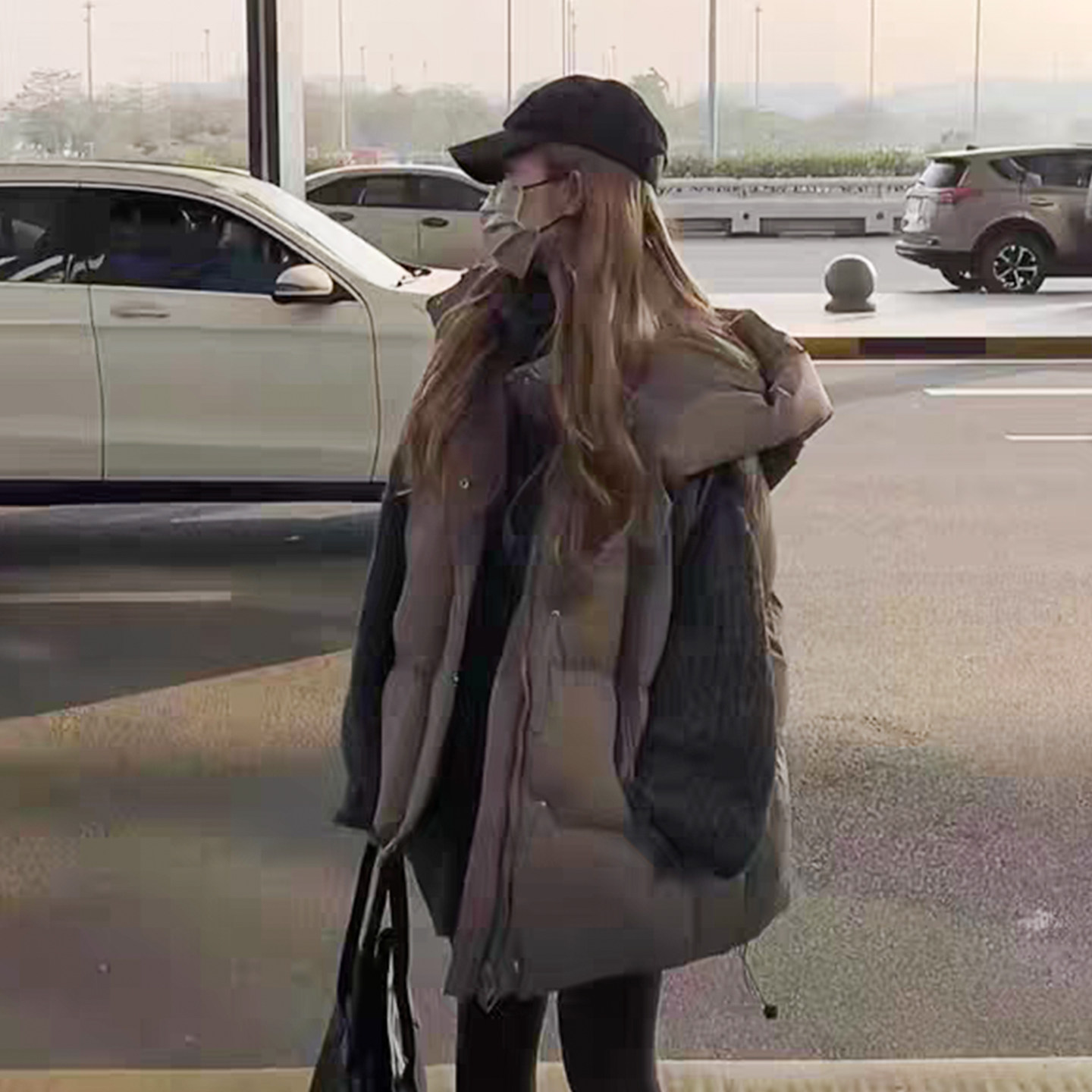 连帽羽绒马甲女外穿2025秋冬新款韩系复古宽松保暖坎肩棉服外套,淘宝优惠券,粉丝福利购,淘宝优惠卷