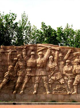 红军人物雕塑制作玻璃钢红色主题铸铜群雕像园林大型户外落地定制