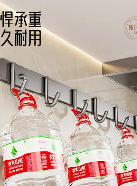 枪灰免打孔厨房挂钩架壁挂式置物架多功能锅铲勺子用品大全收纳架