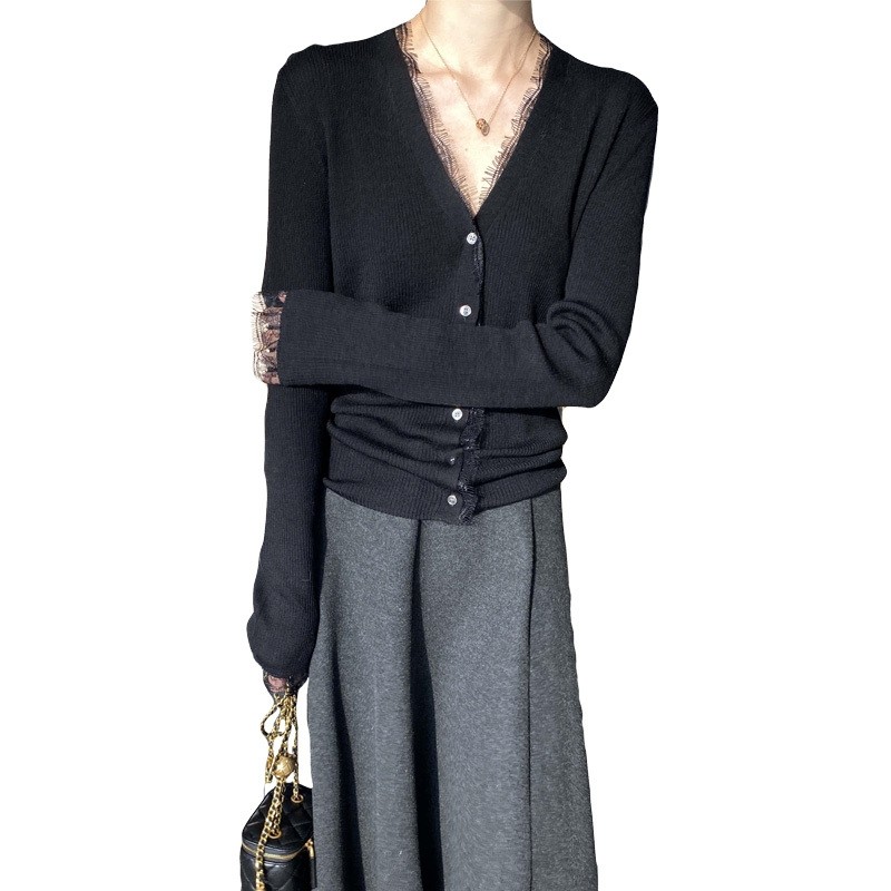 黑色深v领针织2022早春新款毛衣 myblun毛针织衫