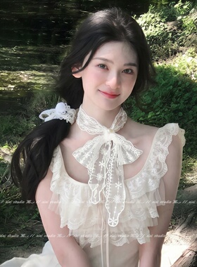 森系白色蕾丝花朵串珠丝巾配裙子