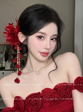 纯欲风明媚红色花朵流苏发夹