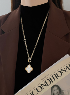 吊坠四叶草毛衣链钛钢