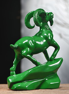 绿色木羊摆件领头羊三合十二生肖