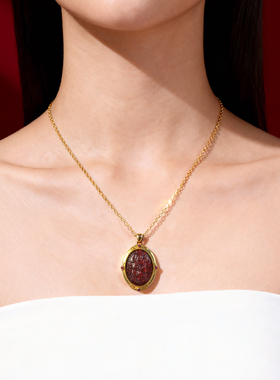 坤恩红色琥珀锁骨链轻奢百搭