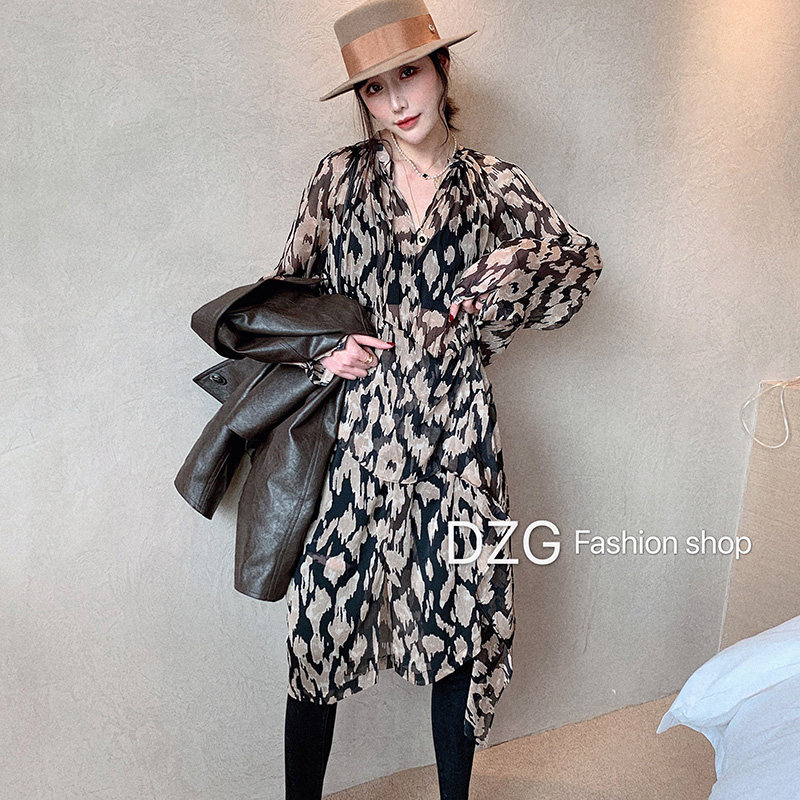 欧洲站秋季新款2020欧货气质连衣裙 主缕连衣裙