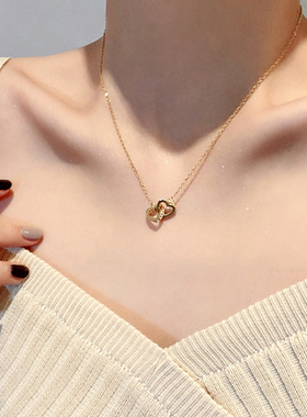 爱心双环项链女锁骨链钛钢高级感
