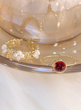 金色珍珠戒指女小众红宝石指环