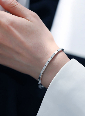 方块手链女钛钢不掉色手链高级感