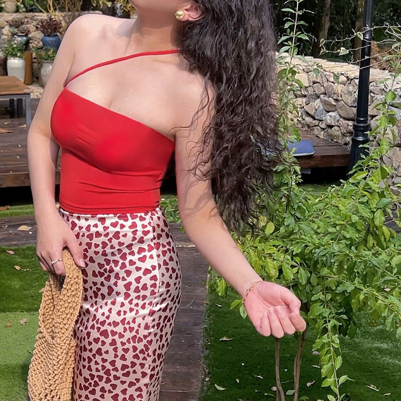 LilyRose野玫瑰 法式复古红色吊带背心抹胸设计感短上衣（带胸垫,淘宝优惠券,粉丝福利购,淘宝优惠卷