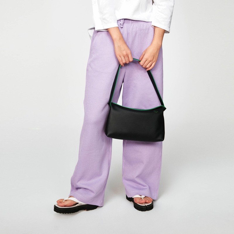 素然extra one 设计感创意扁平翻盖单肩包扁平双层对折腋下包,淘宝优惠券,粉丝福利购,淘宝优惠卷