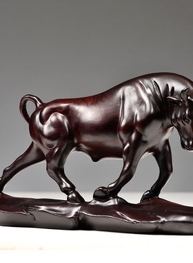 黑檀木质牛摆件木雕牛生肖牛华尔街牛家居客厅办公装饰送礼工艺品