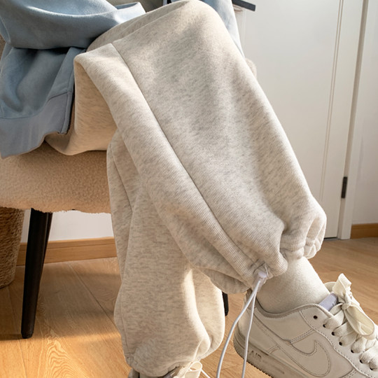 Gray lamb velvet sweatpants for women in autumn and winter