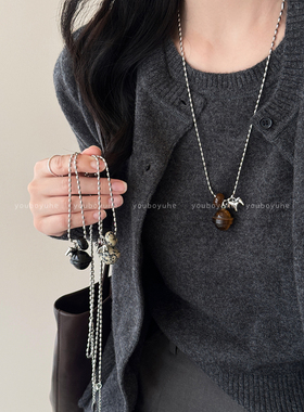 复古虎眼石小马吊坠长款钛钢项链