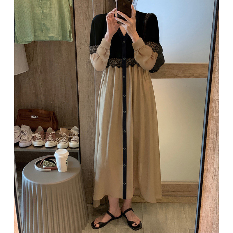 黑色长袖v领2022春季新款连衣裙 着潮连衣裙