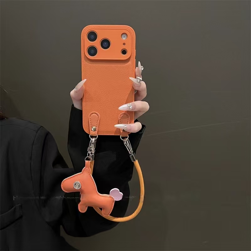 适用苹果17promax手机壳iPhone16pro斜跨可背15plus全包防摔14pm保护皮套ip13带手提挂绳12高级感11女por新款 - 图0