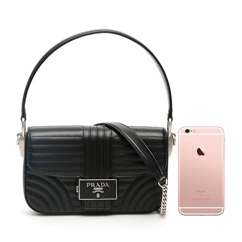 prada /普拉达女士黑色经典斜挎包 奢批海外女士包袋