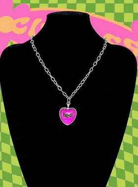 亚克力辣妹字母爱心项链