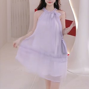 VM NY NB UR2025夏度假风薄纱褶皱挂脖木耳边无袖连衣裙吊带裙ins