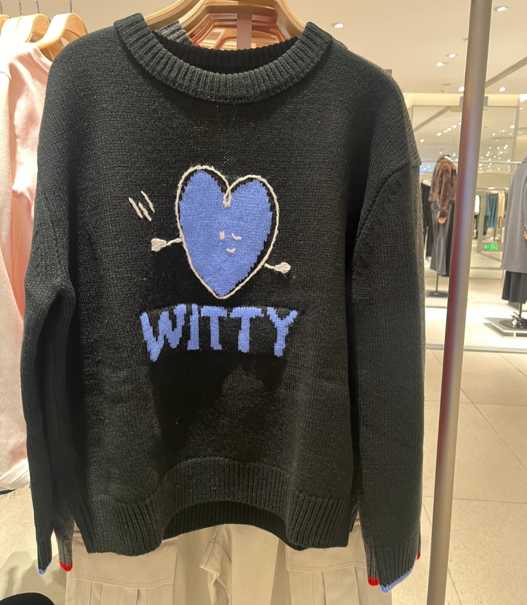 VM NY NB UR2025冬慵懒风休闲撞色爱心字母提花圆领针织衫毛衣女 - 图2