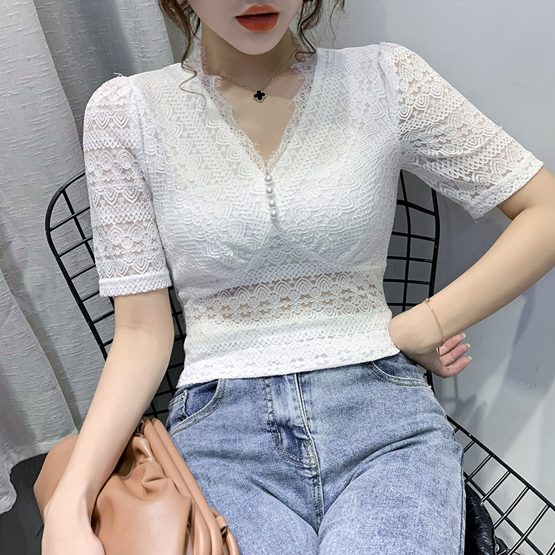 2020新款欧货性感v领蕾丝花边小衫 盾妆T恤