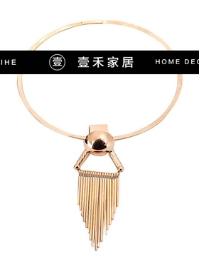 样板房现代软装衣帽间轻奢组合卧室高级摆件包包鞋子帽装饰软装