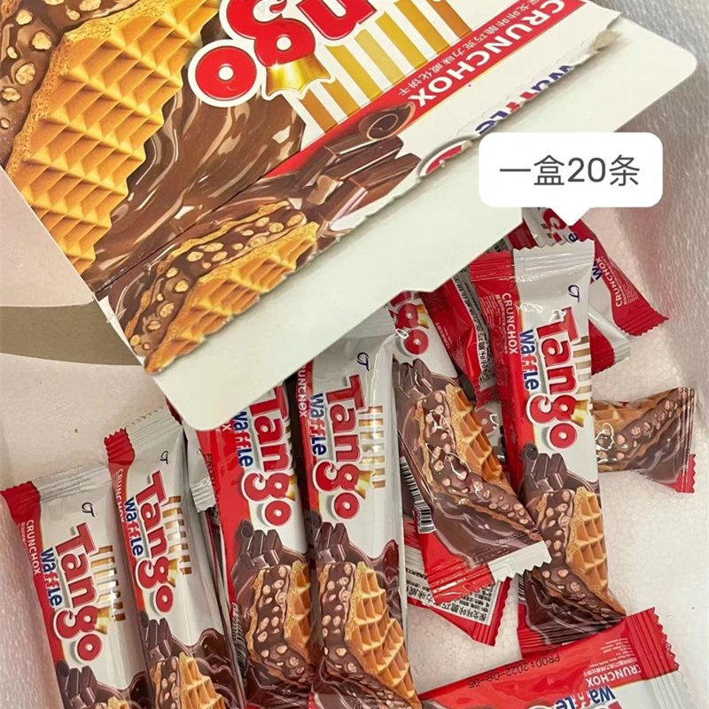 印尼进口奥朗探戈Tango咔咔脆威化饼干160g巧克力味夹心网红零食-图1